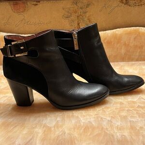 Louise et Cie Black Ankle Boots with Buckle